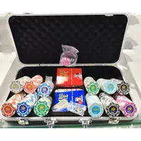 מזוודה ערכת פוקר 300 צ'טונים 14 גרם חיימר VIP כולל מזוודה יוקרתית POKER