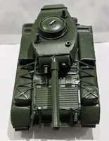 פסל טנק צהל 5227 מתכת ירוק גדול 26 סמ