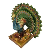 פסל טווס עם מניפת נוצות 1233