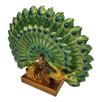 פסל טווס עם מניפת נוצות 1233