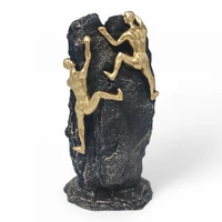 פסל המטפסים MN3288