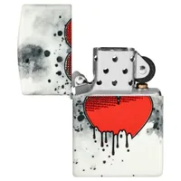 מצת זיפו לב מדמם זוהר בחשיכה 346258 ZIPPO
