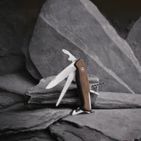 אולר רב תכליתי צייד עץ 1.3711.63 VICTORINOX